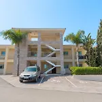 Apartment Christina Boutique