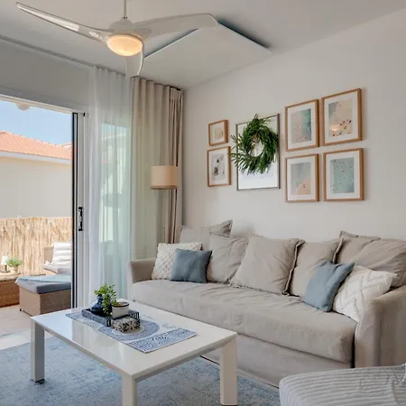 Christina Boutique Appartement *